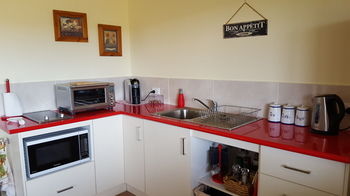 The Wattle Lodge - Holiday Find 38