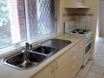 Glen Apartments Melbourne - Holiday Find 12