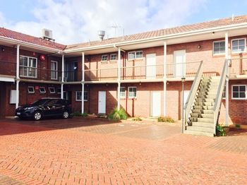 Glen Apartments Melbourne - Holiday Find 37
