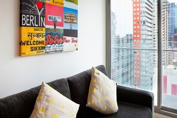 AKOM Melbourne - Holiday Find 10