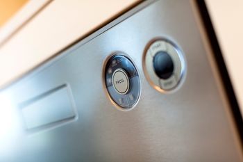 AKOM Melbourne - Holiday Find 14