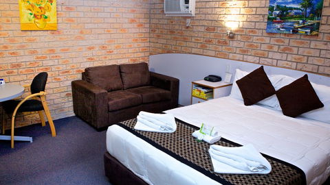 BEST WESTERN Kennedy Drive Motel - Holiday Find 6