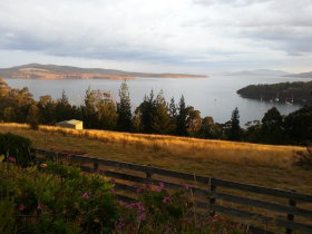 Bruny Vista Cabin - Holiday Find 1