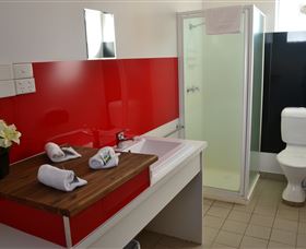 Hobart Tower Motel - Holiday Find 1