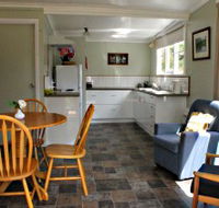 Thelma Retreat - Holiday Find