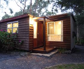 Crayfish Creek Van And Cabin Park And Spa Treehouse - Holiday Find 2