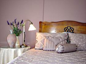 Abbey's 'The Green House' - Holiday Find 0