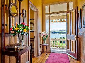 Abbey's Spa Cottage - Holiday Find 1