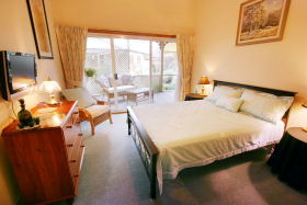 B & B At Winterbrook - Holiday Find 0