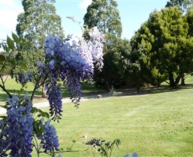 Rowes Retreat Bed And Breakfast - Holiday Find 3