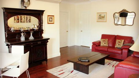 CocknBull Boutique Hotel - Holiday Find 4