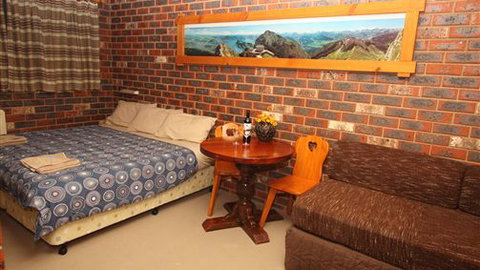 Koki Alpine Resort & Hire - Holiday Find 1