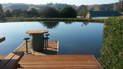 Laura Lodge Rest & Recreation Retreat - Holiday Find 1