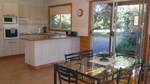 Halls Haven Resort - Holiday Find 5