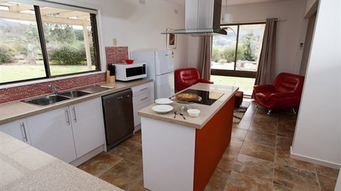 Sweetwater Stays Rural Retreat - Holiday Find 2