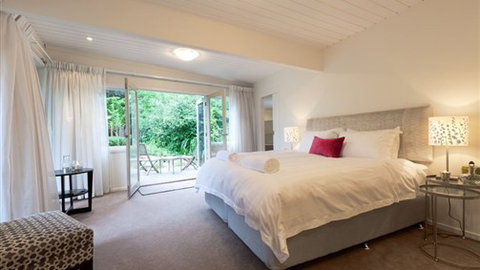 Lonsdale Park On The Yarra - Holiday Find 1