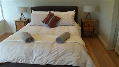 Pelicans Nest - Holiday Find 0