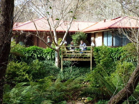 Adelaide Hills Bed & Breakfast Accommodation - Holiday Find 1