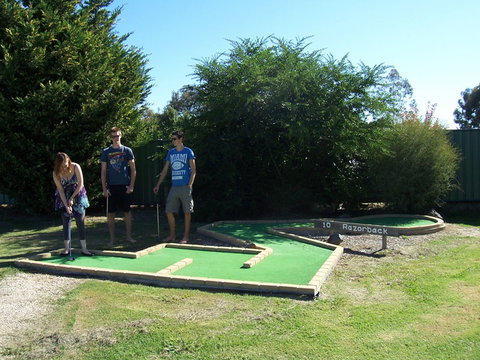 Mansfield Holiday Park - Holiday Find 4