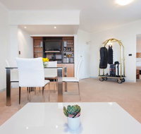 Diplomat Hotel - Holiday Find