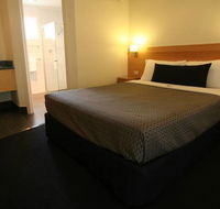 Hamilton Town House Motel on Shakespeare - Holiday Find
