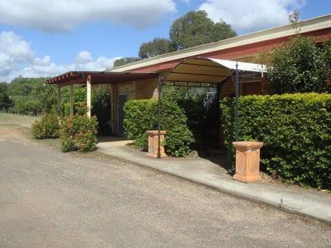 Hilldrop Motor Inn - Holiday Find 2