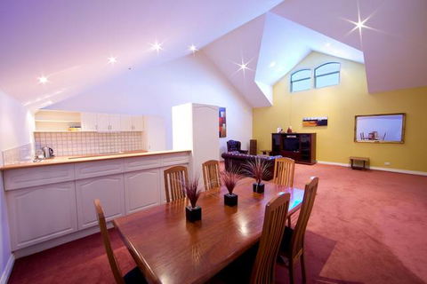 Hotel Northbridge - Holiday Find 0