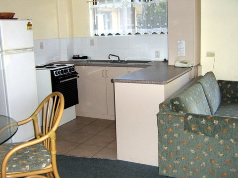 Jadon Place - Holiday Find 1