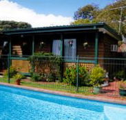 Jay - Jay's Cottage B  B