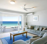 La Mer Sunshine Beachfront Apartments - Holiday Find