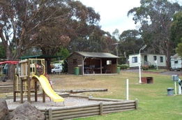 Macedon Caravan Park - Holiday Find 0