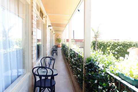 Mid City Motor Inn - Holiday Find 1