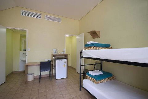Outback Pioneer Hotel - Holiday Find 12