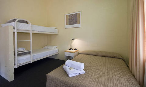 Outback Pioneer Hotel - Holiday Find 13