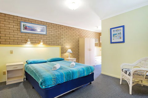 Spencer Sands - Holiday Find 43