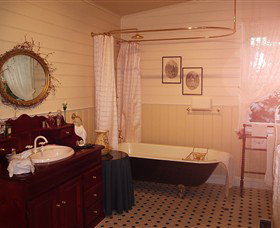 Springbank Bed & Breakfast Retreat - Holiday Find 3