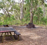 Bark Hut picnic area and campground - Holiday Find