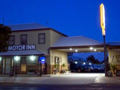 Saltbush Motor Inn - Holiday Find 3