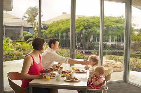 Sea World Resort & Water Park - Holiday Find 4