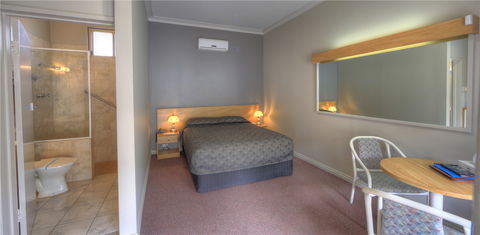 Silver Haven Motor Inn - Holiday Find 5
