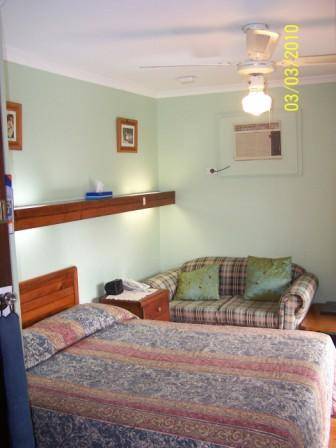 The Coachman Motor Inn - Holiday Find 1