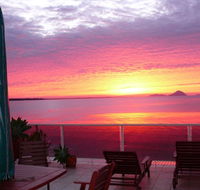 The Mitchells Waterfront Bed  Breakfast - Holiday Find