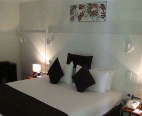 Best Western Elkira Resort Motel - Holiday Find 6