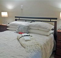 Bromeliad Bed and Breakfast - Holiday Find