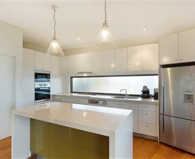 Spencer Sands - Holiday Find 0