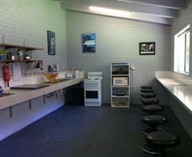 Glamping In The Grampians - Halls Gap Lakeside Tourist Park - Holiday Find 4