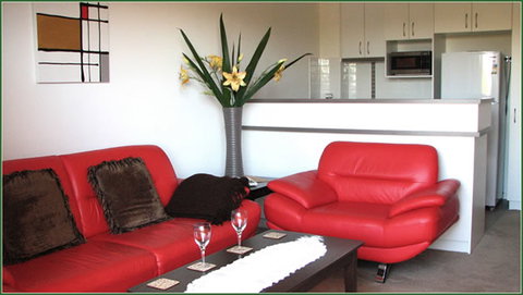 Churchill Apartments - Holiday Find 1