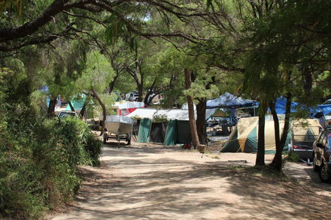 Hamelin Bay Holiday Park - Holiday Find 2