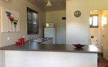 Sapphire City Caravan Park - Holiday Find 3