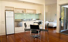 Moby's Beachside Retreat - Holiday Find 1